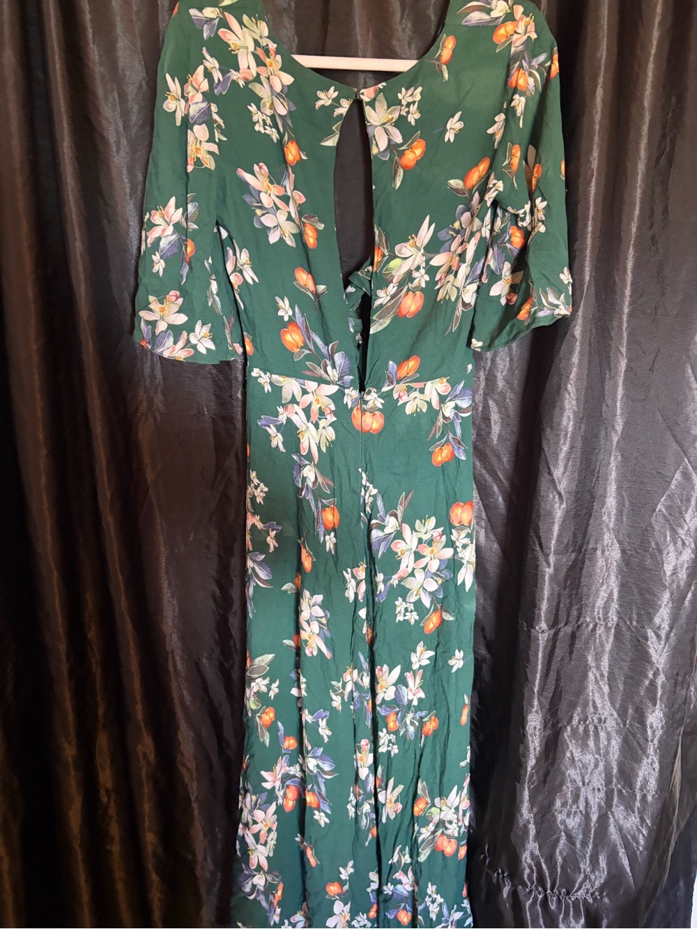 Green Floral Tie-Front Maxi Dress with Flutter Sleeves - Picture 2 of 5
